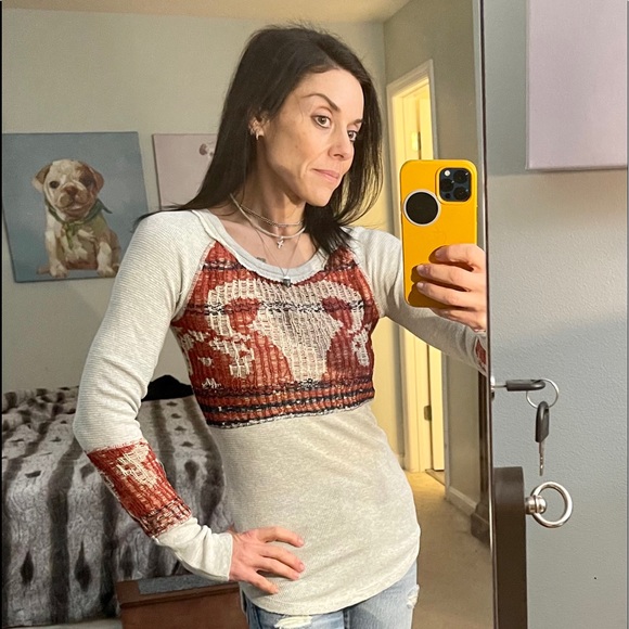 Free People long sleeve sweater size XSMALL - Picture 5 of 9